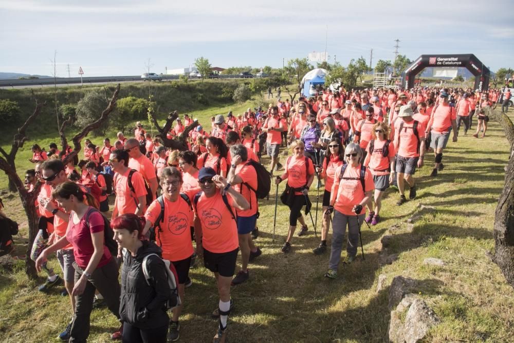 Més de dues mil persones participen a la caminada