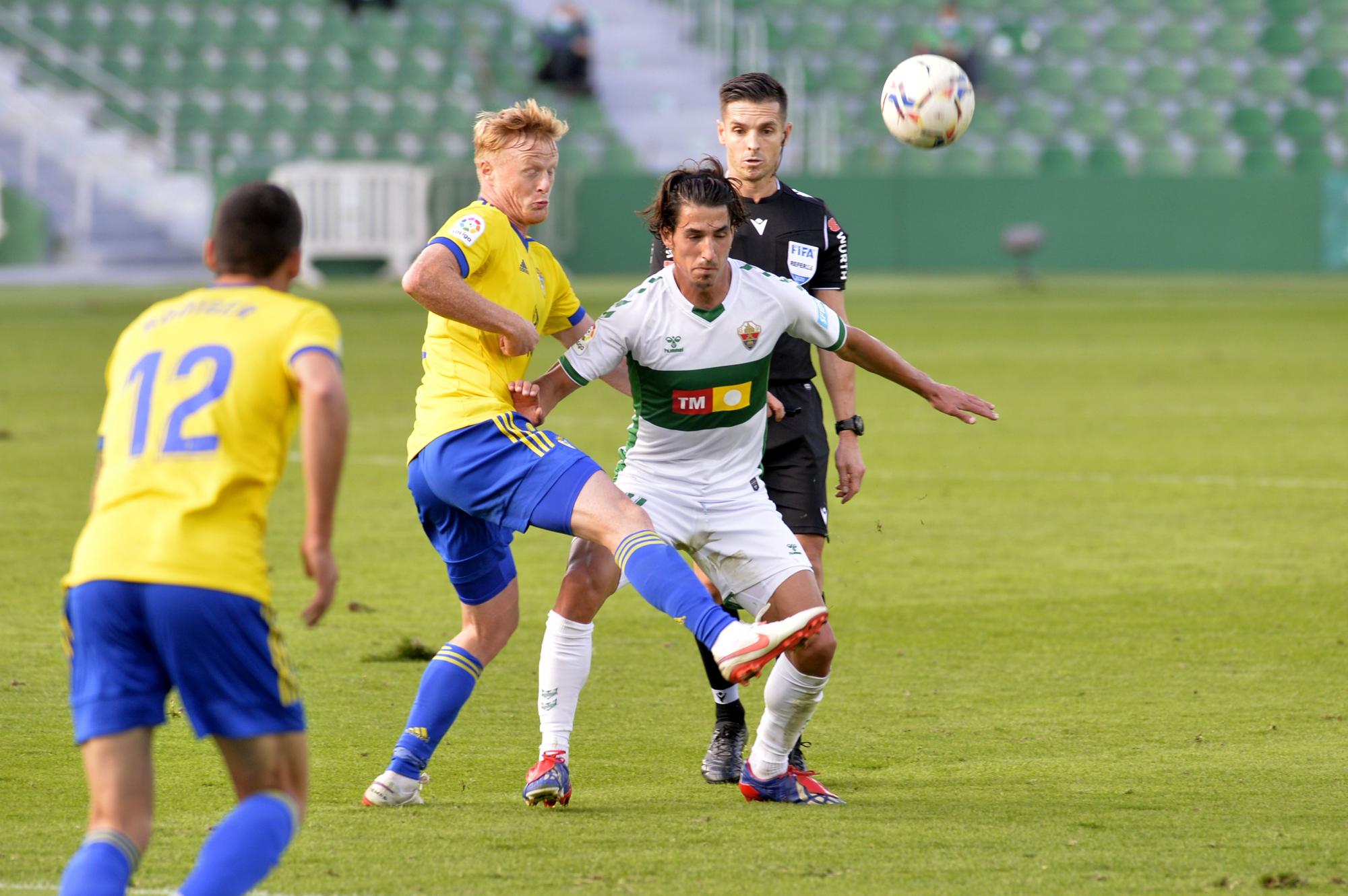 Las mejores imágenes del Elche - Cádiz