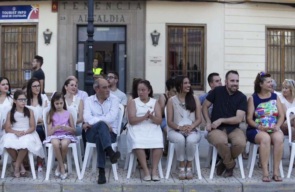 La Cavalcada de la Mar anuncia las fiestas de Sant Pere