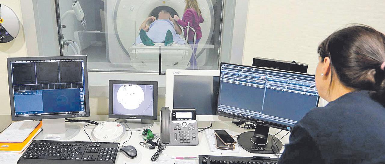 Resonancia magnética en el Hospital Universitario de Cáceres.