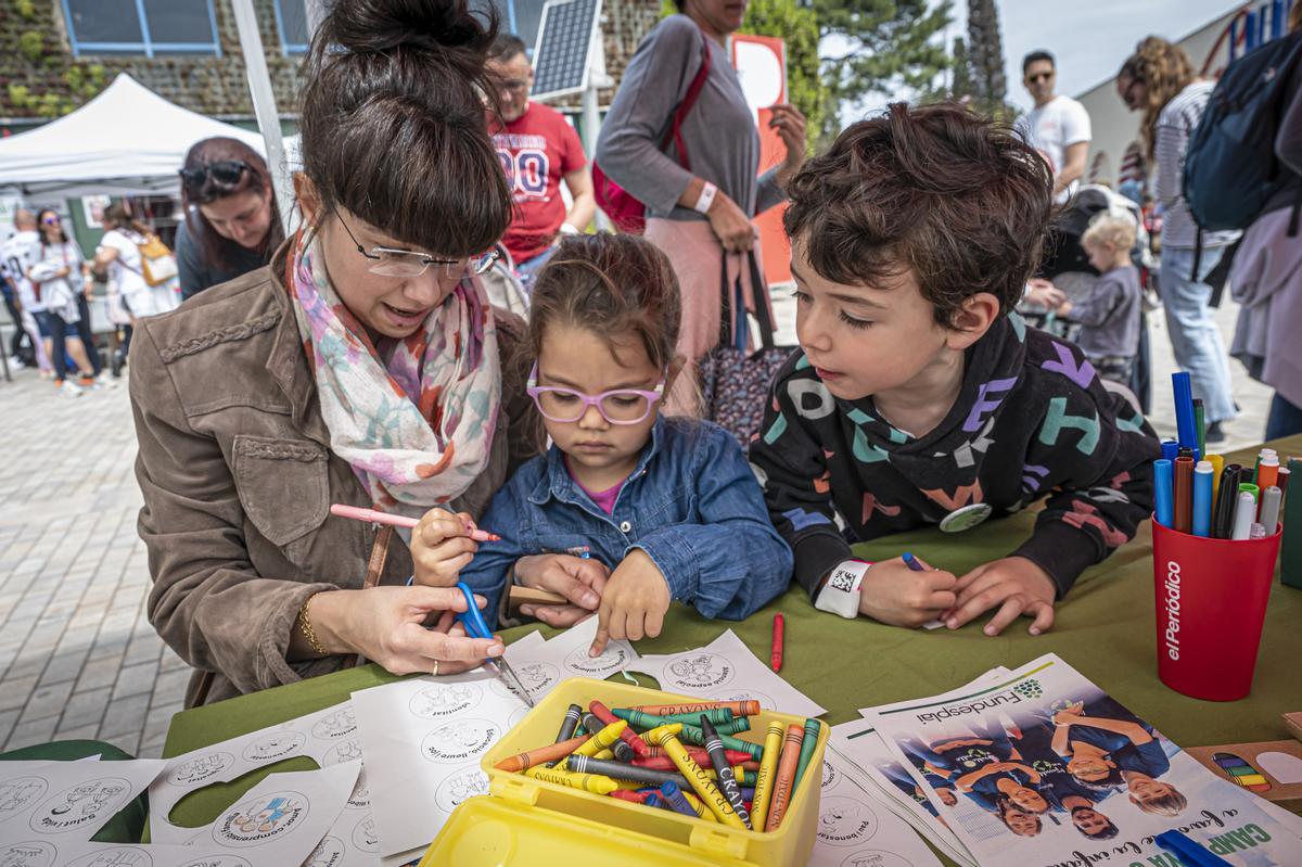 Fiesta solidaria de El Periódico en favor de Fundesplai en el Tibidabo