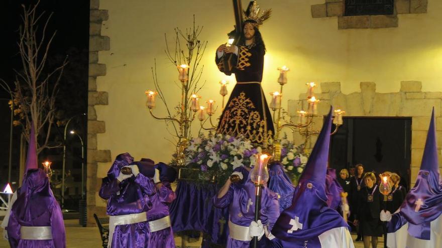 Más de 50 cofradías y 2.500 personas tomarán l’Alcora el 3 de abril en la procesión diocesana