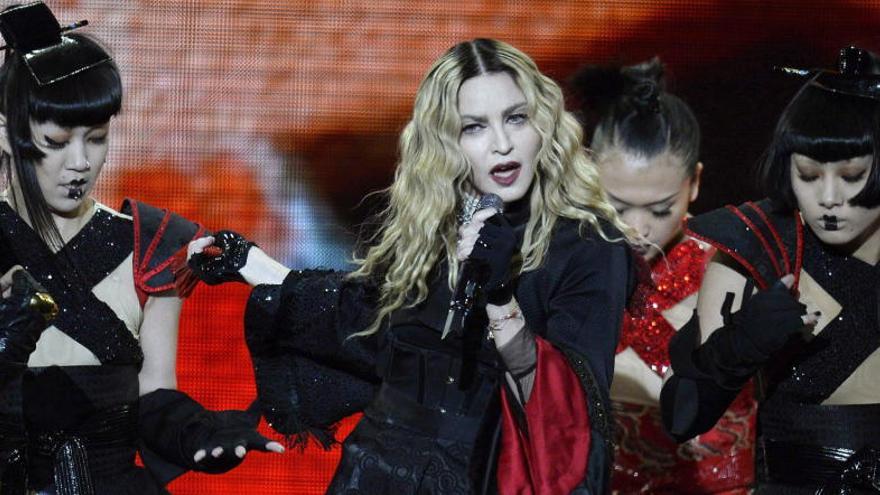 Madonna provocó a sus fans de Manchester.