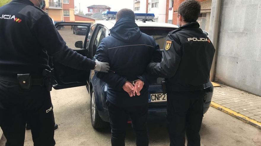 Detención de uno de los presuntos agresores a una joven de 24 años en Villamarciel.