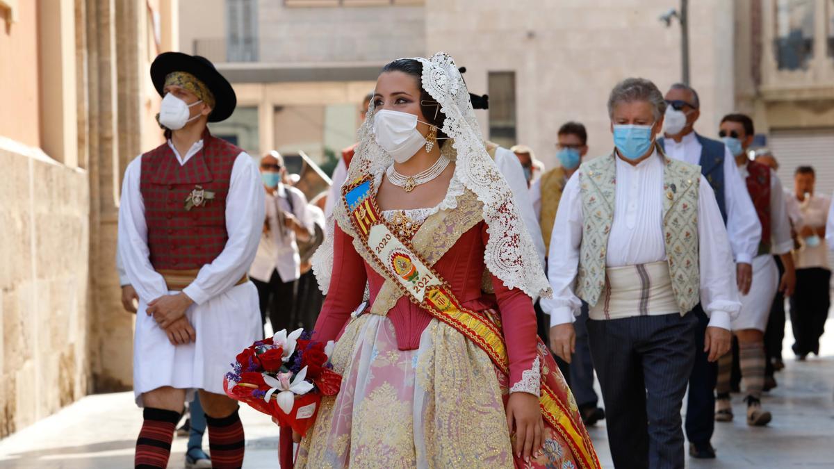 Búscate en el segundo día de Ofrenda por las calles del Mar y Avellanas (entre las 10:00 y 11:00 horas)