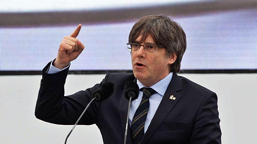 El Constitucional rebutja suspendre l&#039;ordre d&#039;arrest de Carles Puigdemont