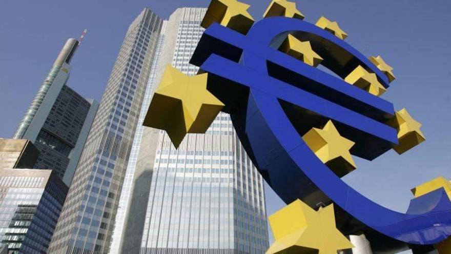 El BCE prolonga la travesía del desierto de los bancos españoles