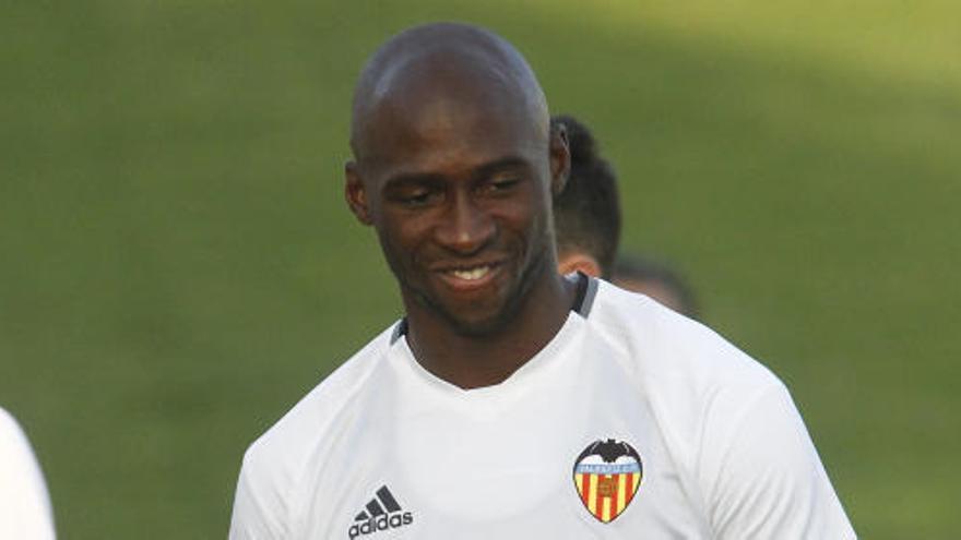 El Valencia devuelve a Mangala a Francia