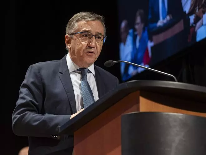 Rovira afirma que la consulta sobre la lengua "da libertad a las familias" para elegir