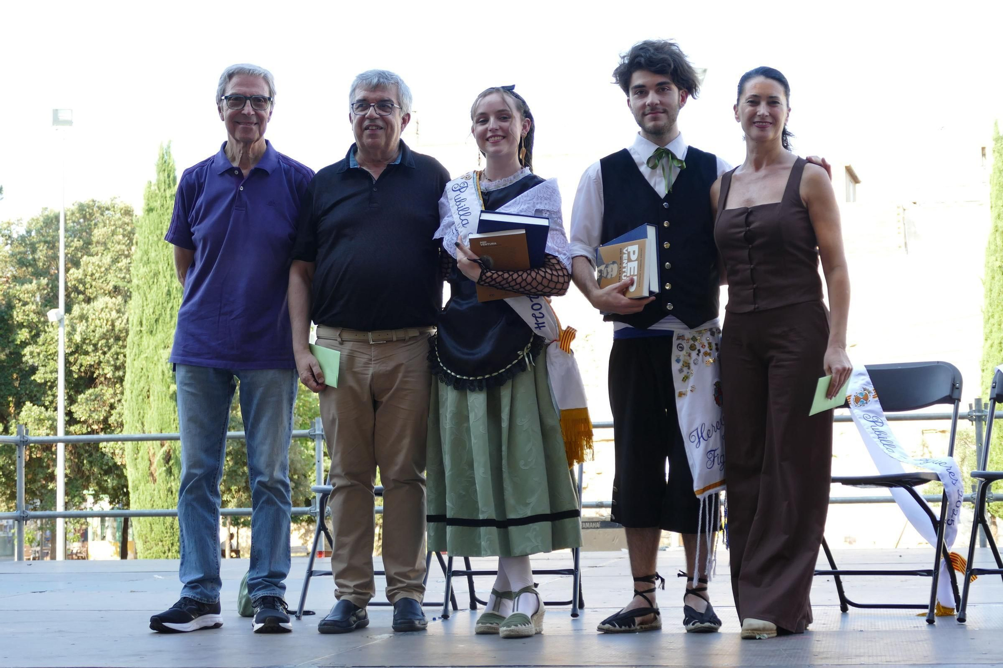 Figueres renova el seu pubillatge en un acte emotiu i ple d'orgull de ciutat