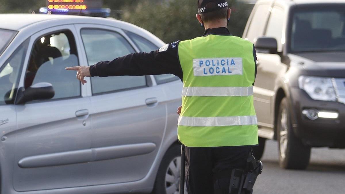 La Policía Local incrementará los controles de alcohol y drogas