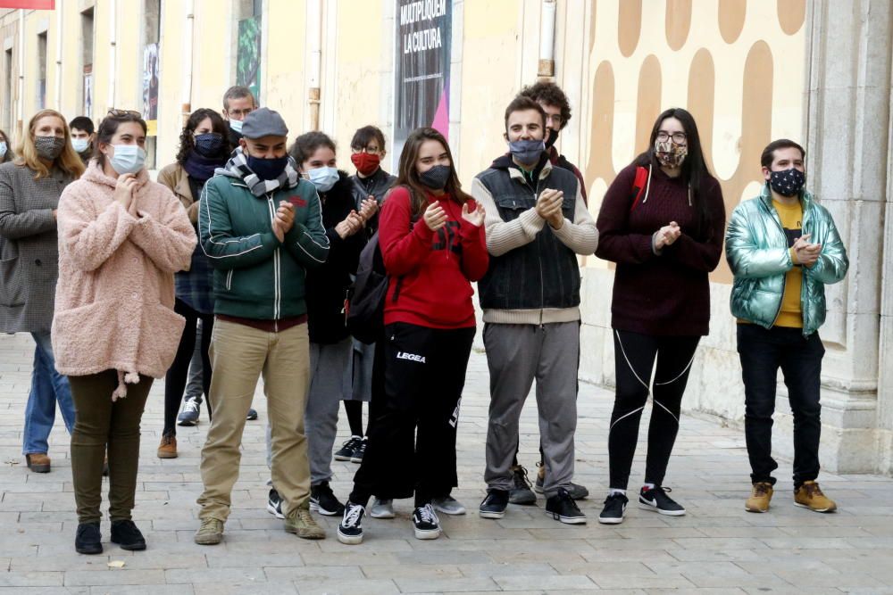 Protesta del sector cultural gironí per reclamar «ajudes directes»