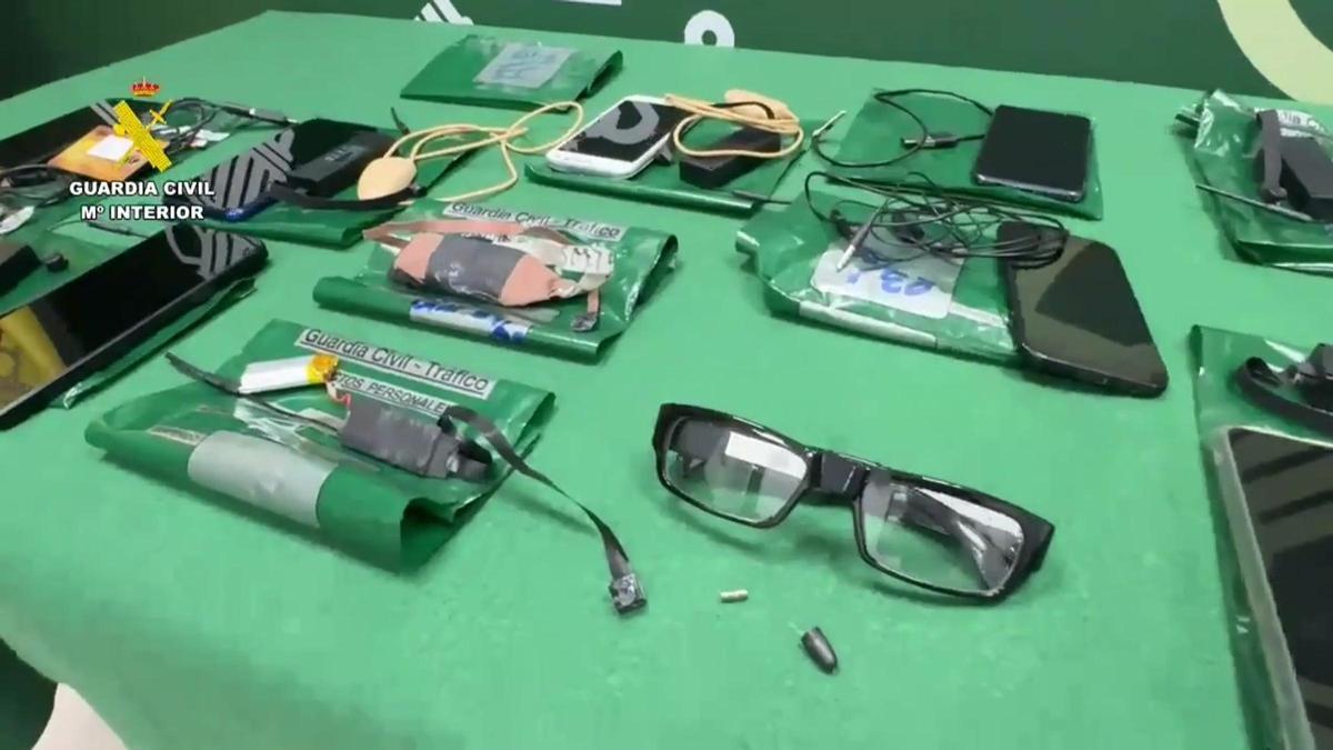 Detectado por primera vez el uso de gafas inteligentes en el examen del carné de conducir