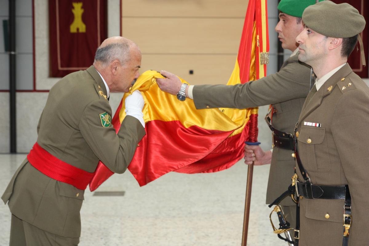 El general Francisco Javier Abajo Merino (i)