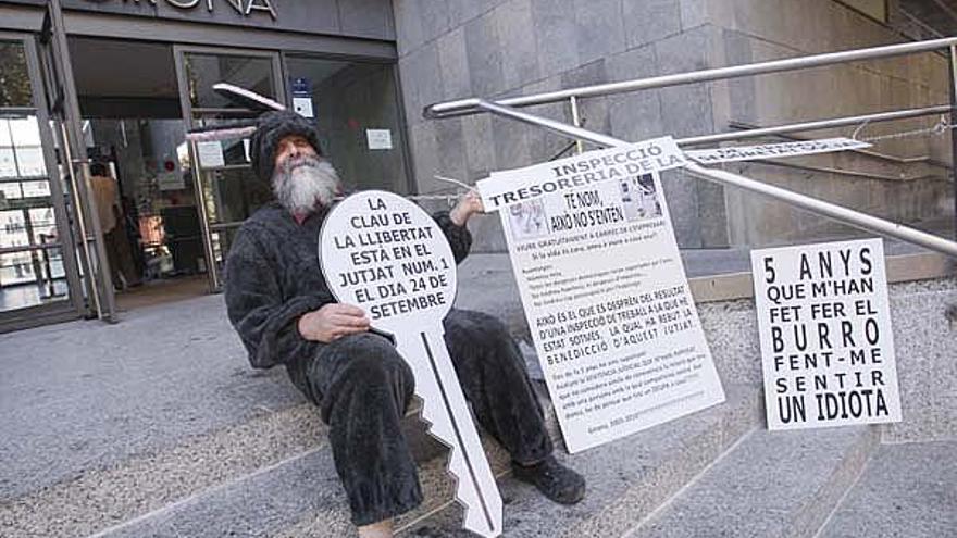 El restaurador Pere Mià insisteix en les seves protestes.