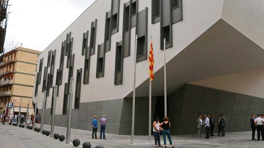 Edifici de la seu del Govern a les Terres de l&#039;Ebre, a Tortosa.