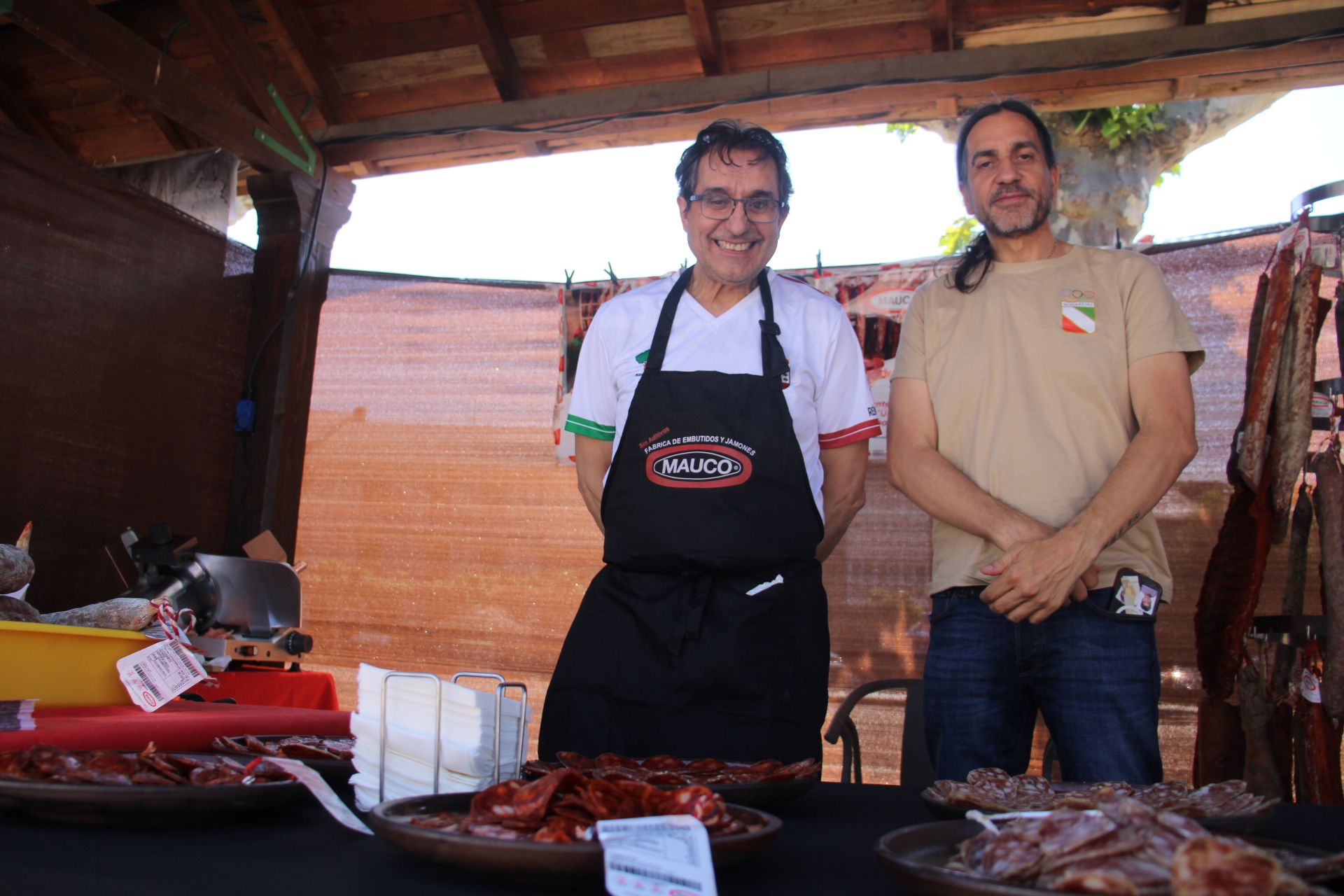 La inmensa variedad del chorizo zamorano se da cita en El Puente