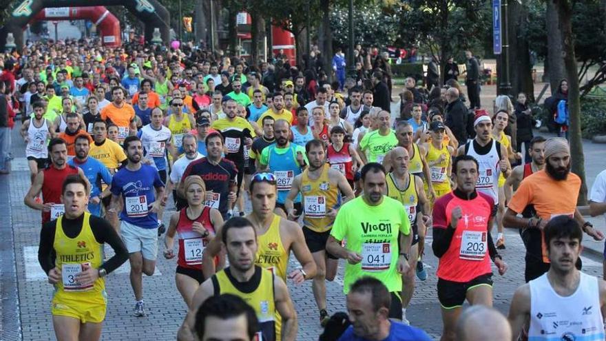 Imagen de la salida de la carrera de la pasada edición. // Ricardo Grobas