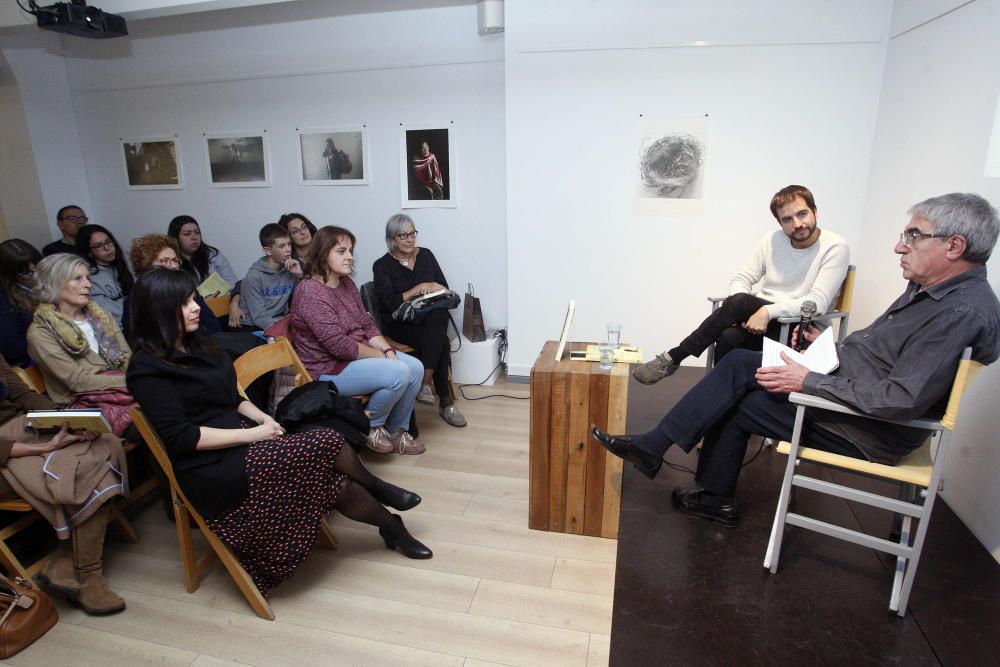 Ricard Ustrell presenta la seva novel·la «Sense tu» a Girona