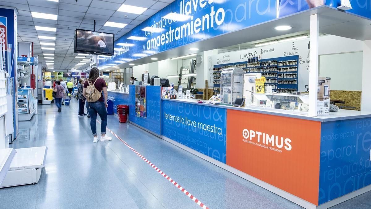 El centro de Ferri Villena ofrece todo tipo de equipamiento para edificios y comunidades.