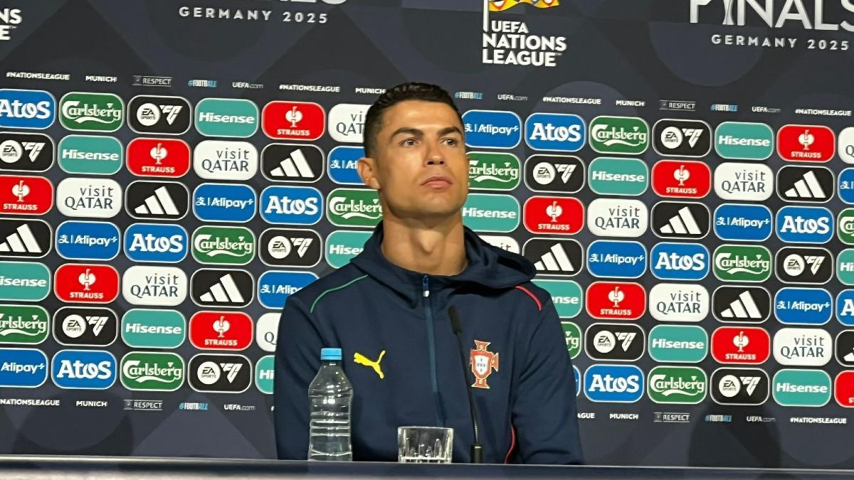 Cristiano Ronaldo, sobre la posibilidad de jugar con Messi: Bueno, boludo...