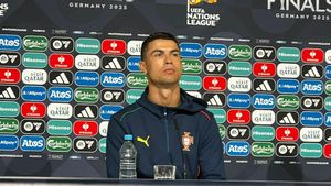 Cristiano Ronaldo, sobre la posibilidad de jugar con Messi: Bueno, boludo...