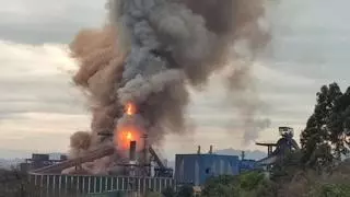 El incendio en el horno alto A de Arcelor puede comprometer la continuidad de la instalación