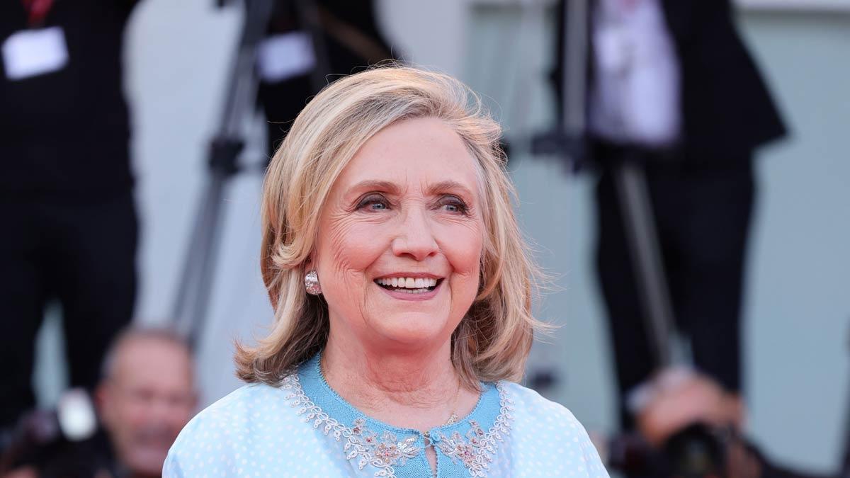 Hillary Clinton, impecable en el Festival de Venecia 2022