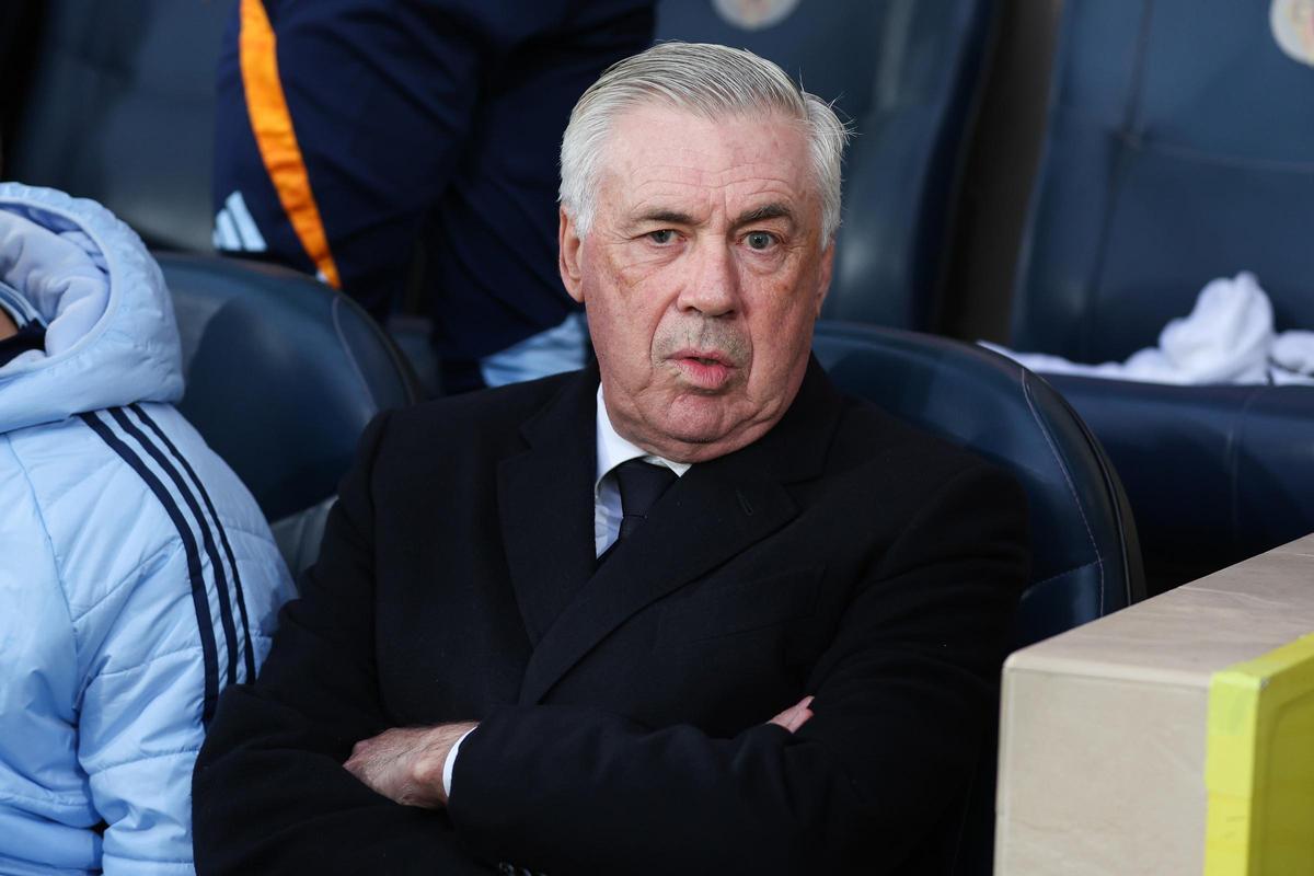 Carlo Ancelotti, head coach of Real Madrid, looks on during the Spanish league, LaLiga EA Sports, football match played between Villarreal CF and Real Madrid CF at La Ceramica stadium on March 15, 2025, in Villarreal, Spain.