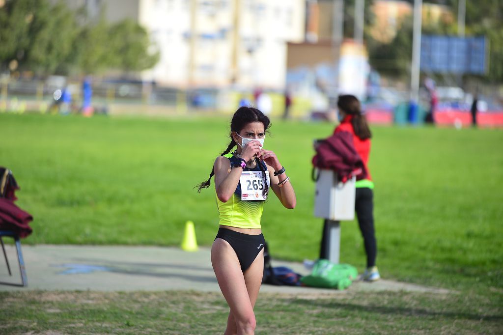 Pruebas de atletismo nacional en la pista de atletismo de Cartagena este domingo