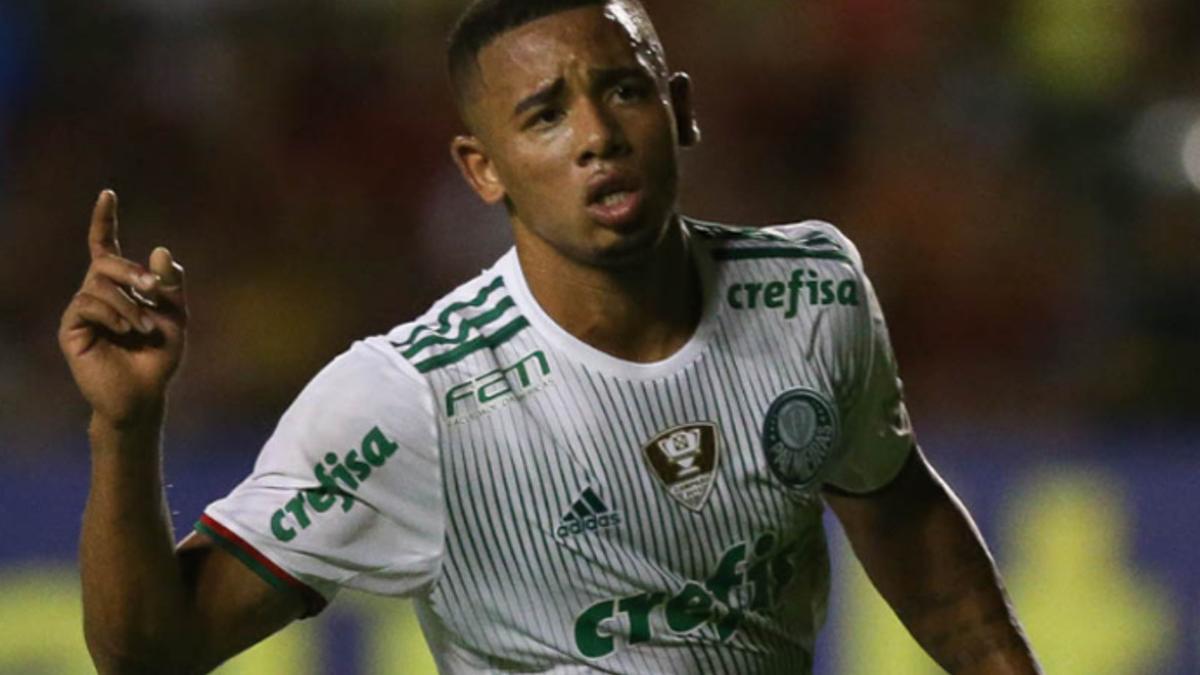 Gabriel Jesus, máximo activo del Palmeiras en el triunfo ante el Recife