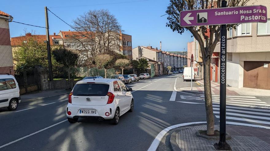 El derribo de seis casas dejará a Pastoriza con un carril una semana