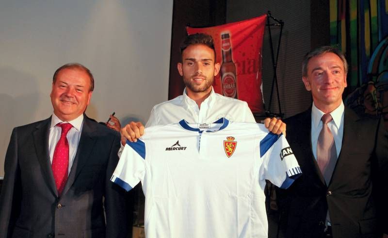 El Real Zaragoza presenta a Roger Martí