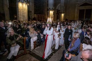 Santa Lucia 2022: So feierten die Schweden in der Kathedrale von Palma de Mallorca