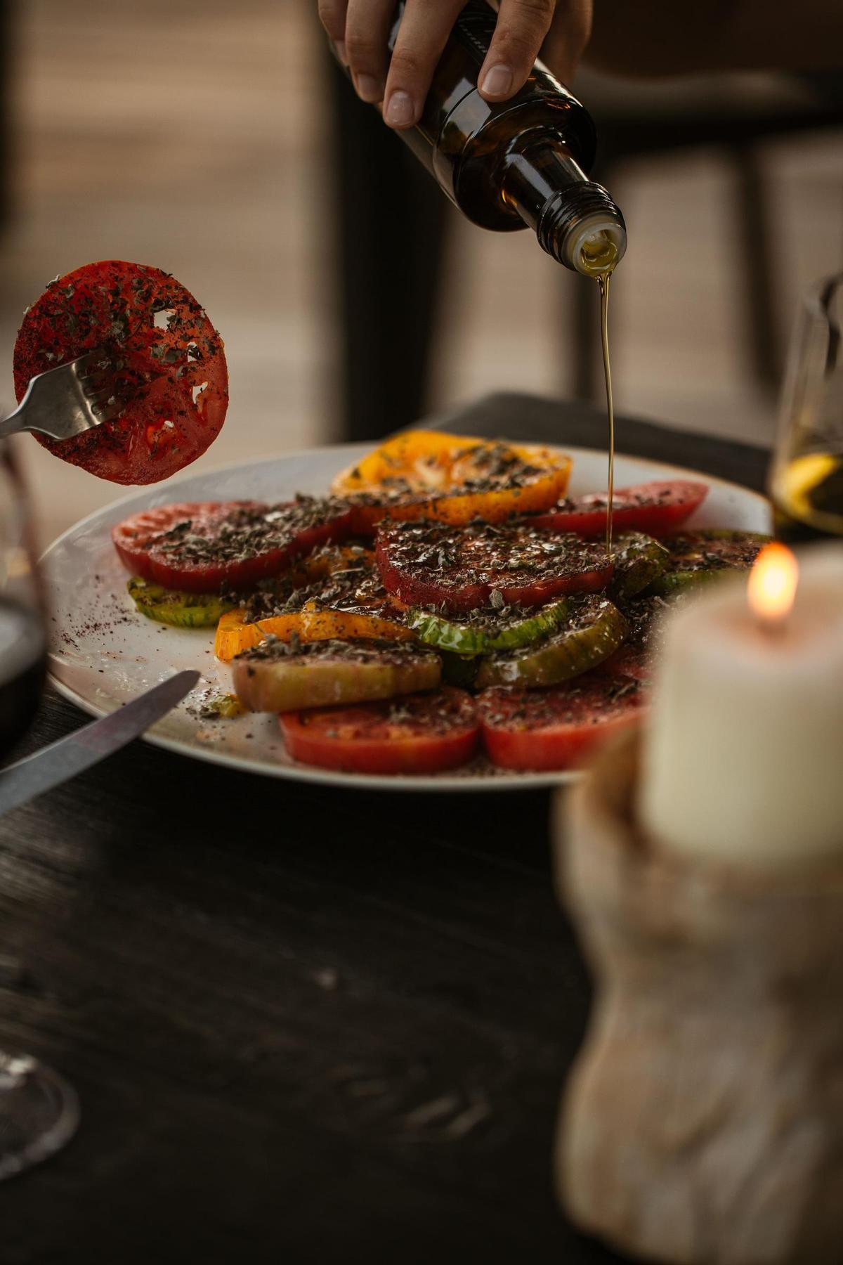 Estacionalidad y sostenibilidad son dos pilares de la gastronomía en The Maine Ibiza.