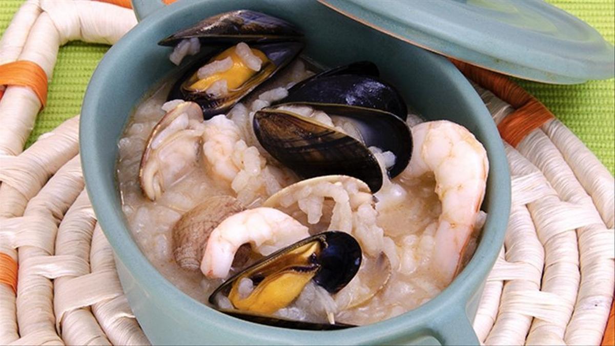 Una sopa de marisco con buen 'fumet' no tiene por qué ser cara.