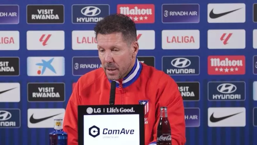 Diego Simeone, sobre Julián Álvarez y Sørloth: "No solo dependemos de los goles de los delanteros"