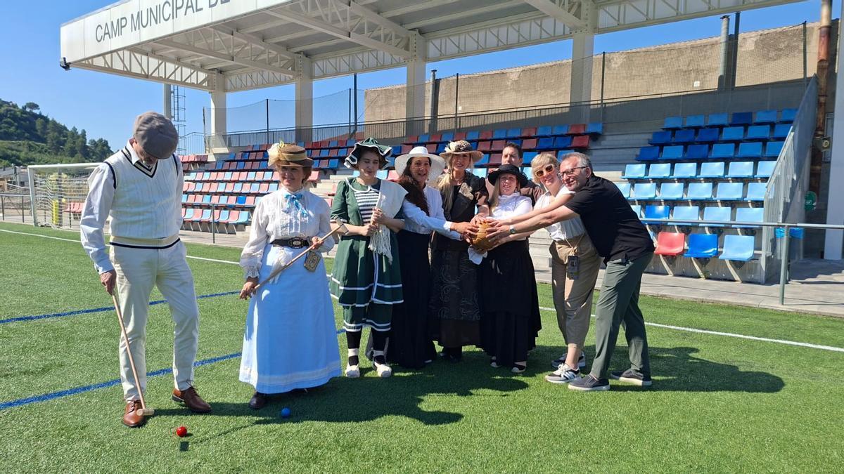 Presentació de la Fira del Vapor al camp de futbol de Les Roques