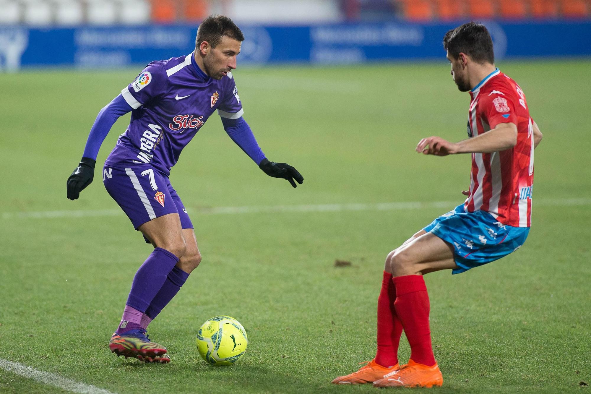 Partido del Sporting contra el Amorebieta