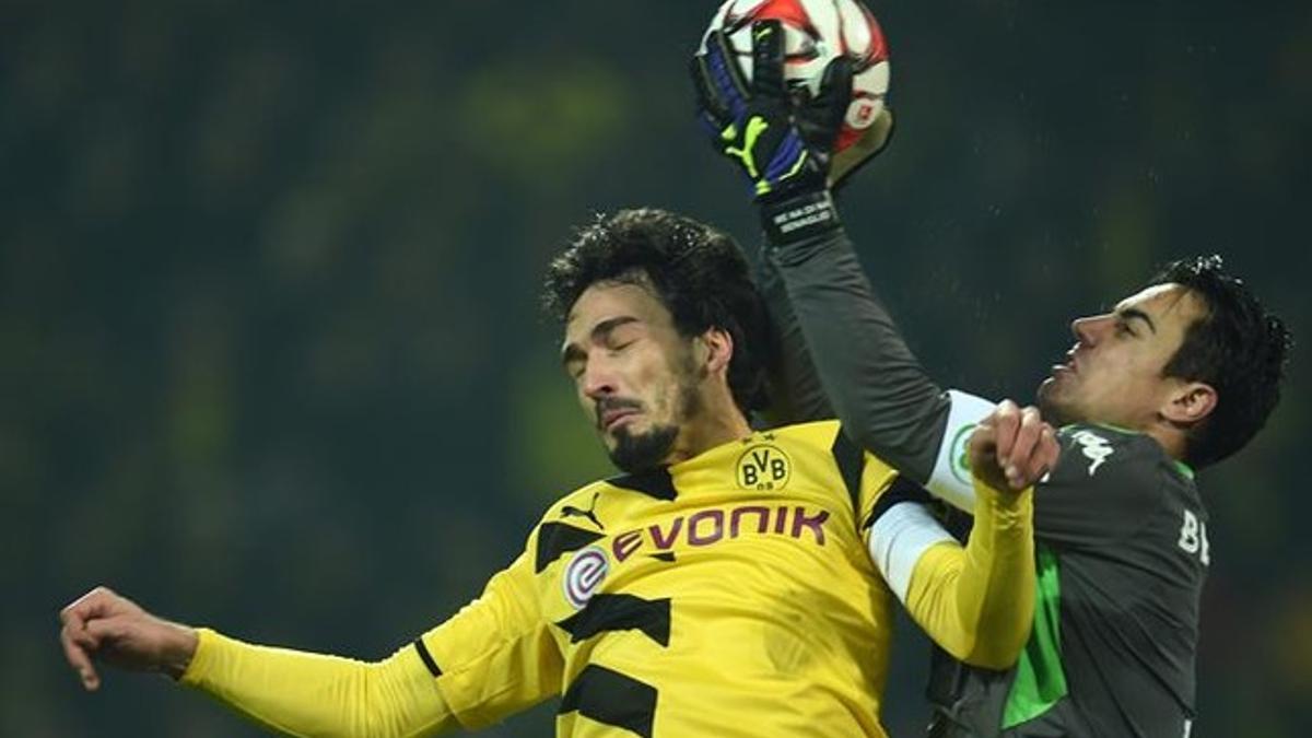 Hummels es indiscutible en el Borussia Dortmund y con la selección alemana