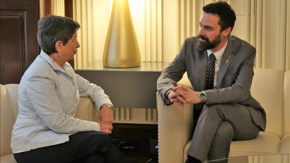 El Gobierno pide diálogo con el Govern sin Puigdemont como interlocutor