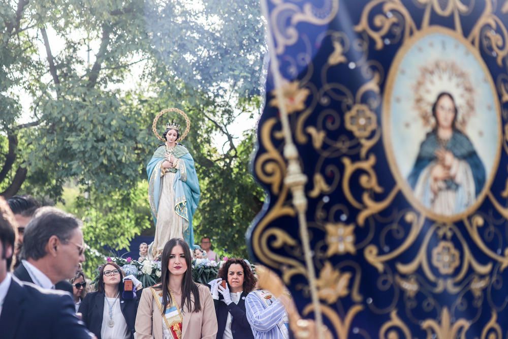 La Purísima visita el cementerio de Torrevieja