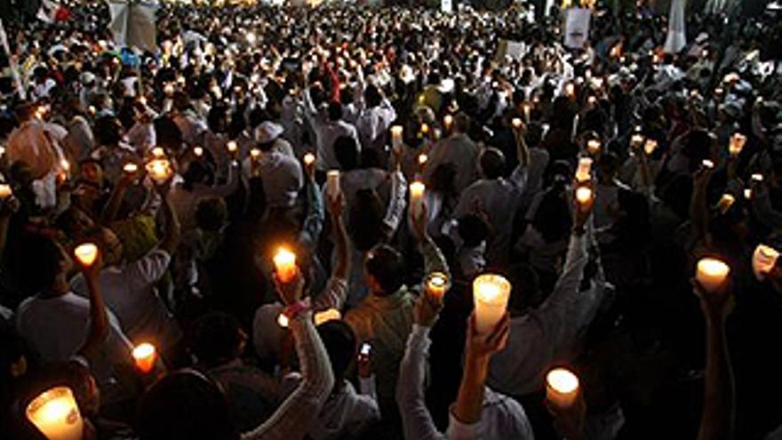 México se tiñe de blanco y clama por la paz en el país