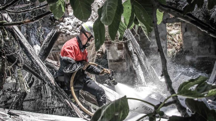 Imagen del incendio ocurrido en El Molinar.