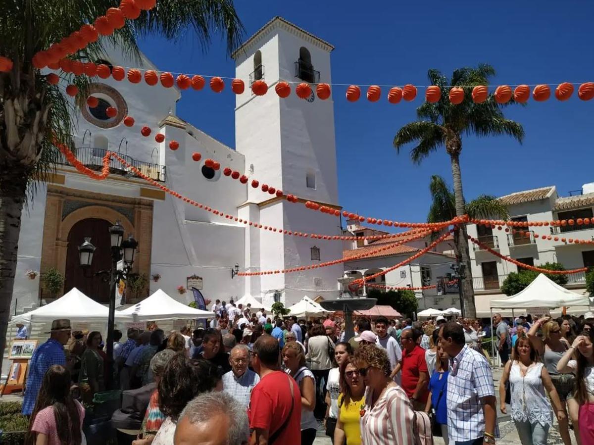 Coín celebra su tradicional Fiesta de la Naranja con degustaciones gratuitas, música en directo y puestos de artesanía