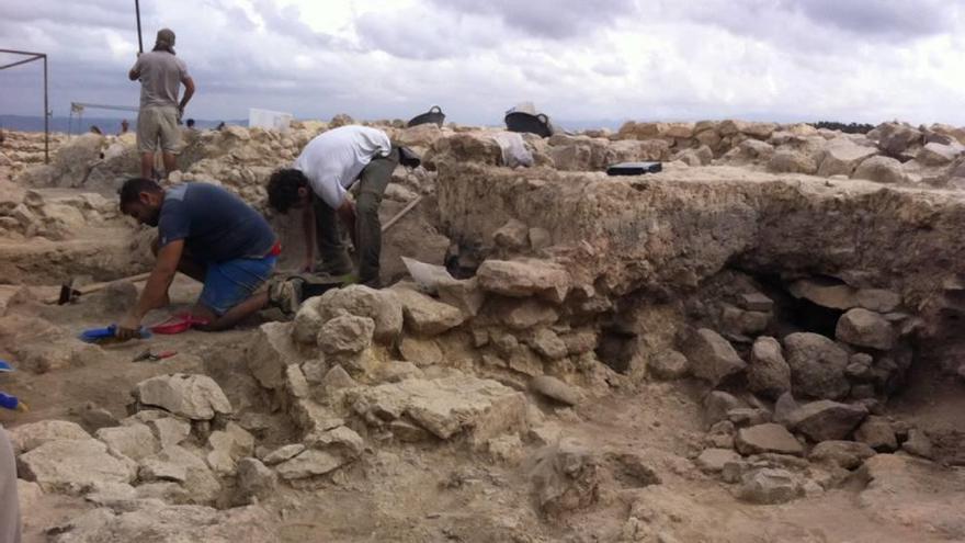 Las excavaciones en La Almoloya están muy avanzadas.