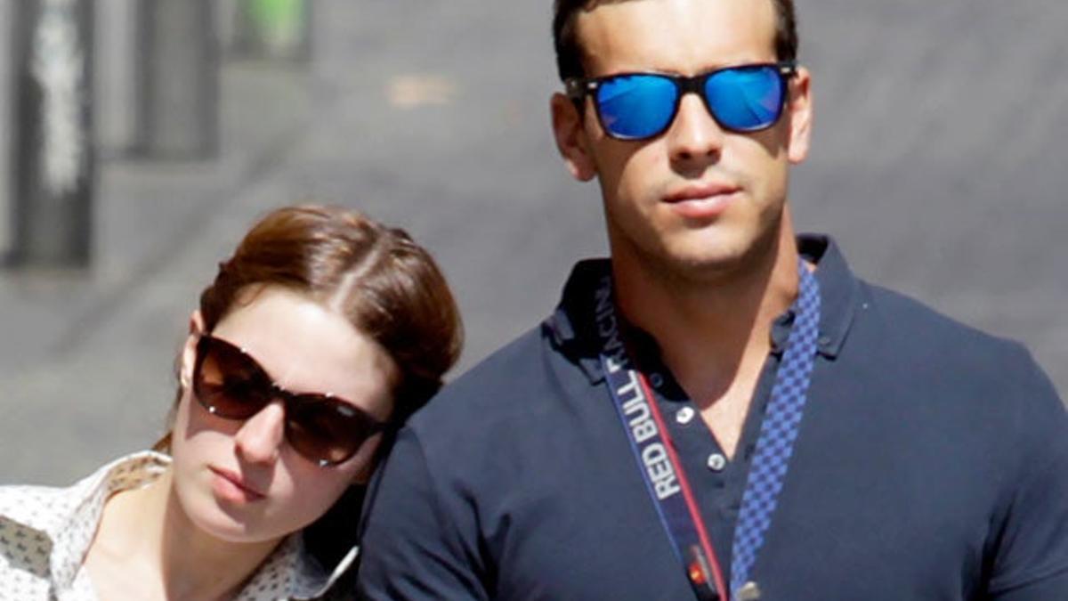 María Valverde y Mario Casas paseando por Madrid el pasado mes de marzo