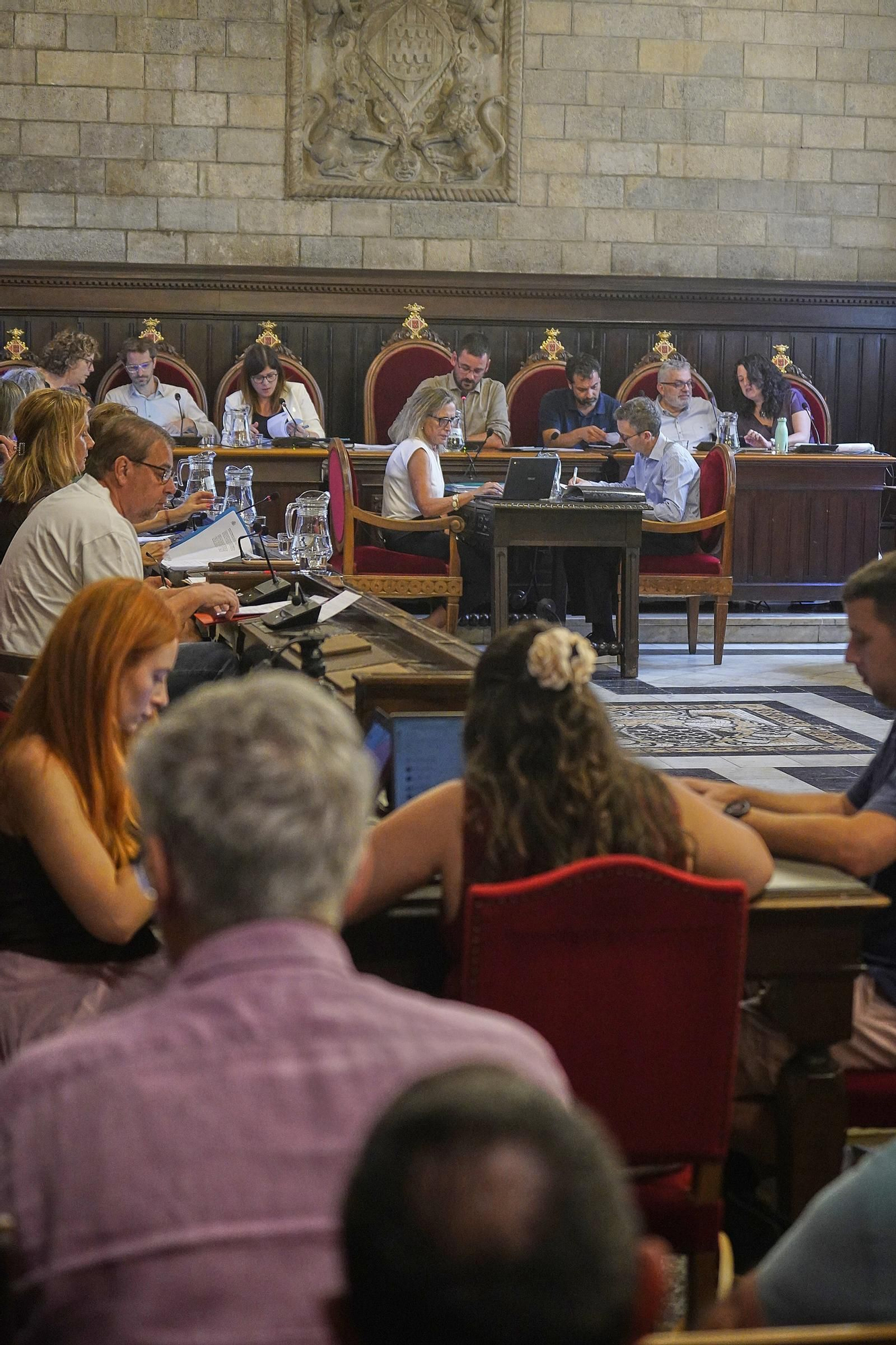Les fotos del ple de Girona on s'ha aprovat la modificació del contracte de neteja