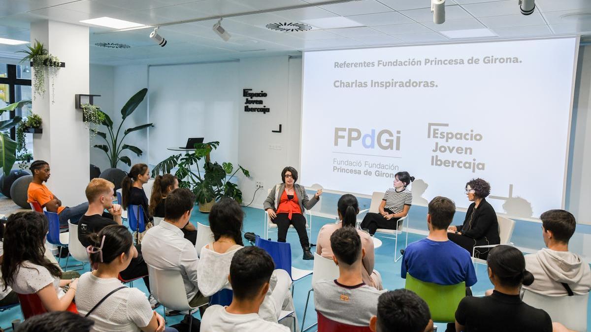 Charla en el Espacio Joven de Fundación Ibercaja, dentro del ciclo junto a la Fundación Princesa de Girona.