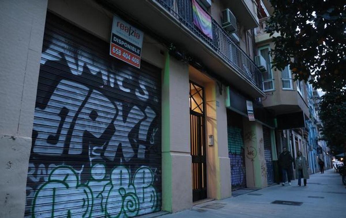 La manzana donde se habían proyectado los apartamentos turísticos de Russafa